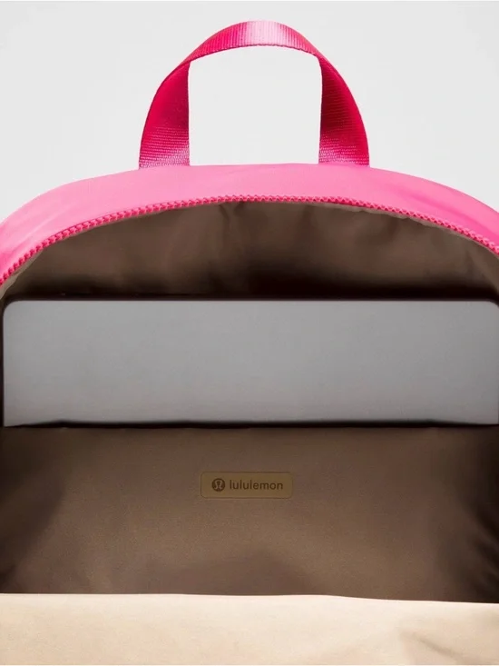🆕 LULULEMON Everywhere Backpack 22L Calypso Pink/Sheer Oak NWT - Picture 5 of 16